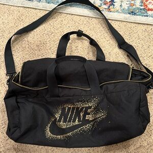 EUC Small Nike Duffel